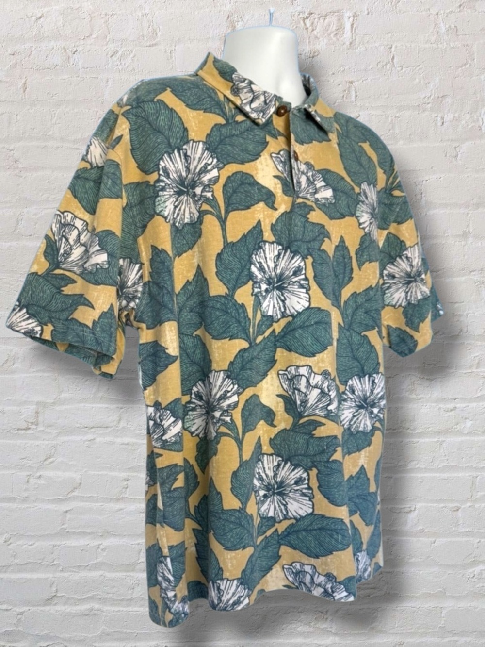 Crazy Shirts Hawaiian Polo Shirt XL Tan Green Floral Cotton Button Front